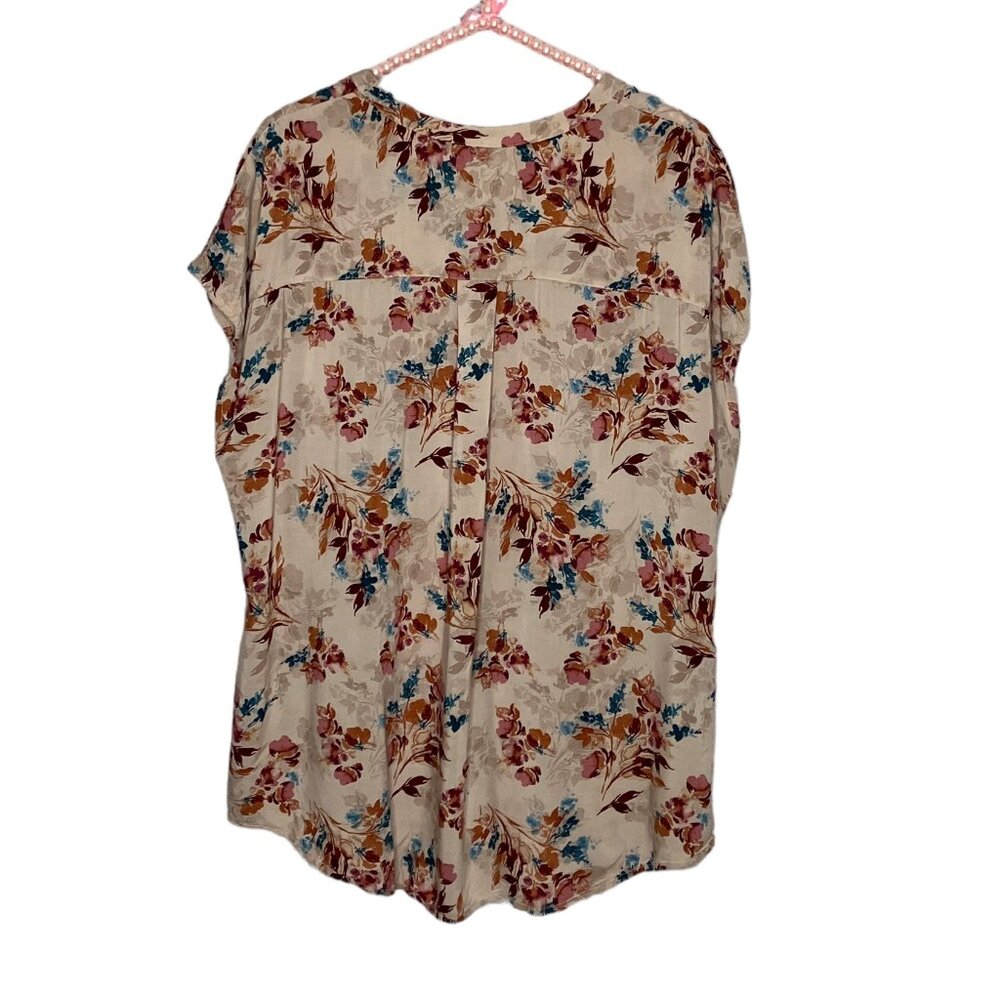Torrid 00 Taupe Floral Challis Button Front Dolman Sleeve Shirt Top Plus Size - Picture 4 of 6
